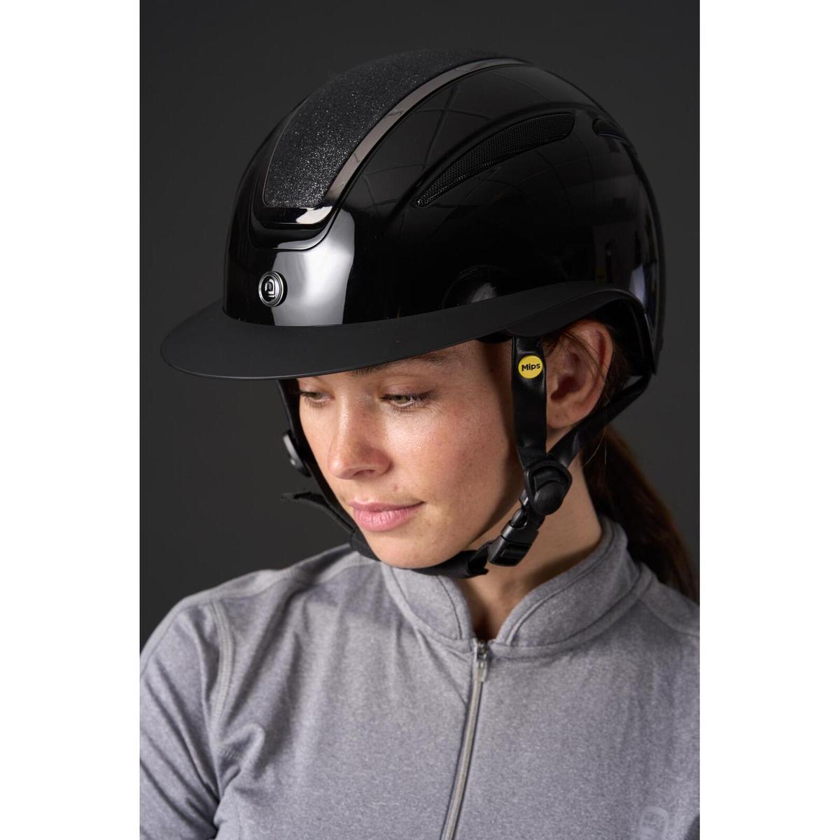 product/e/q/equipage_10474200001_black-shiny_3.jpg