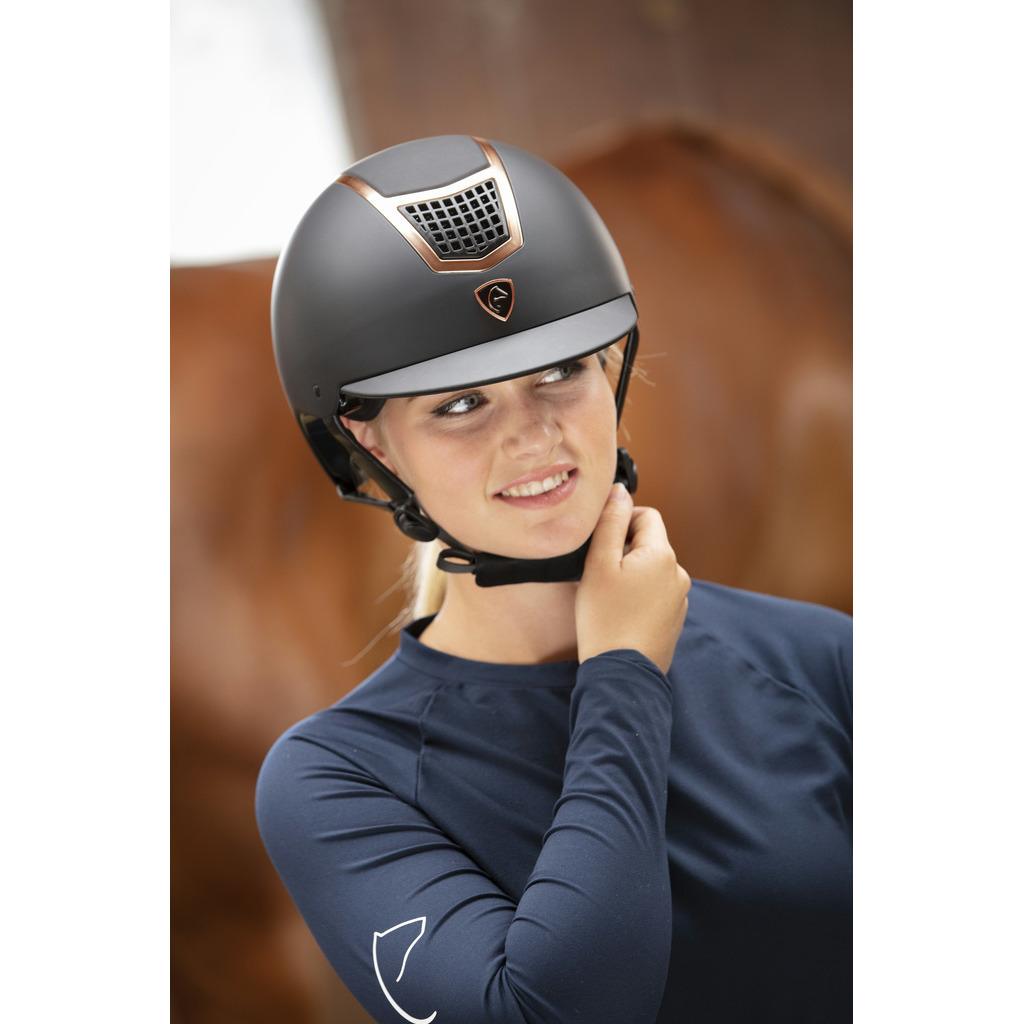 product/e/q/equitheme_911_480_502_ambi.jpg