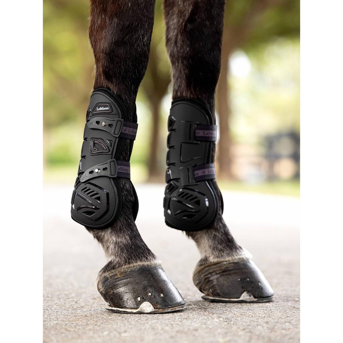 product/l/e/lemieux_it04744004_black_5.jpg