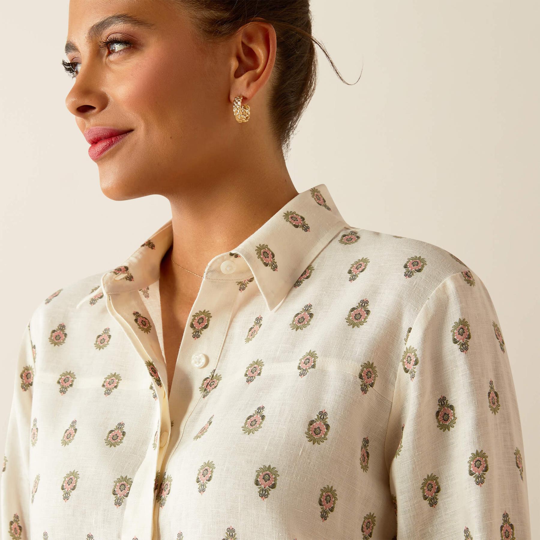 product/a/r/ariat_10054620_echoing-motif_3.jpg