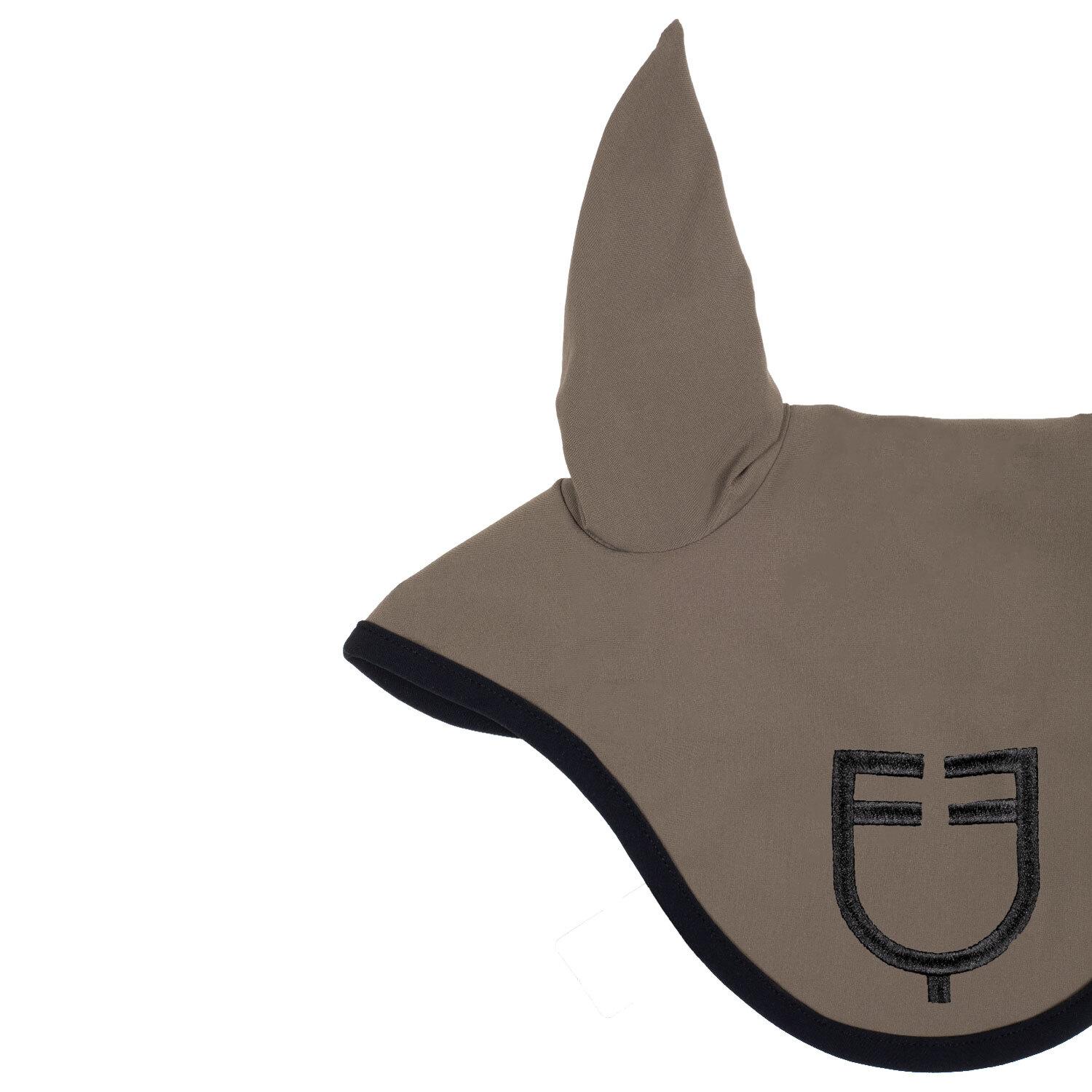 product/e/q/equestro_eth09011-walnut-_18-1112__walnut_3.jpg