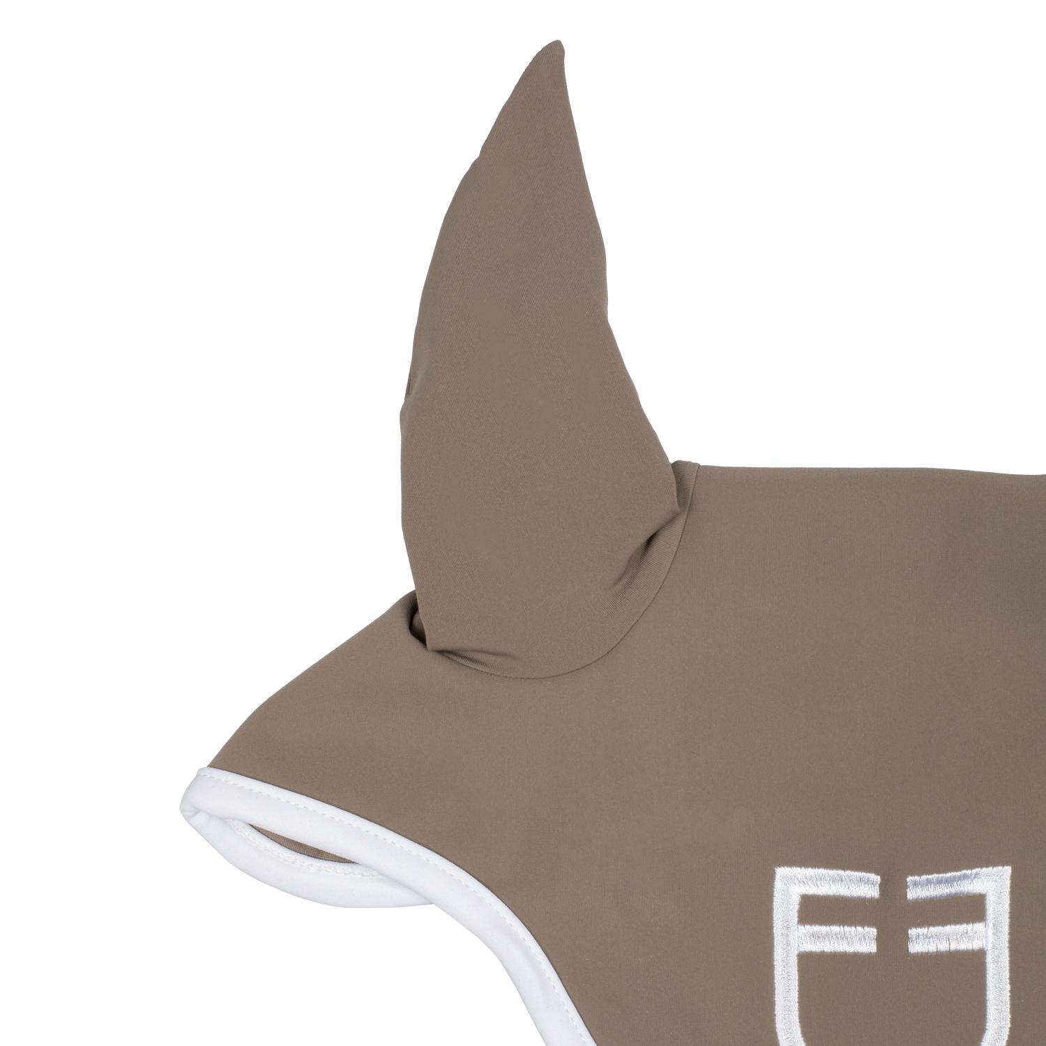 product/e/q/equestro_eth09014-walnut-_18-1112__walnut_3.jpg