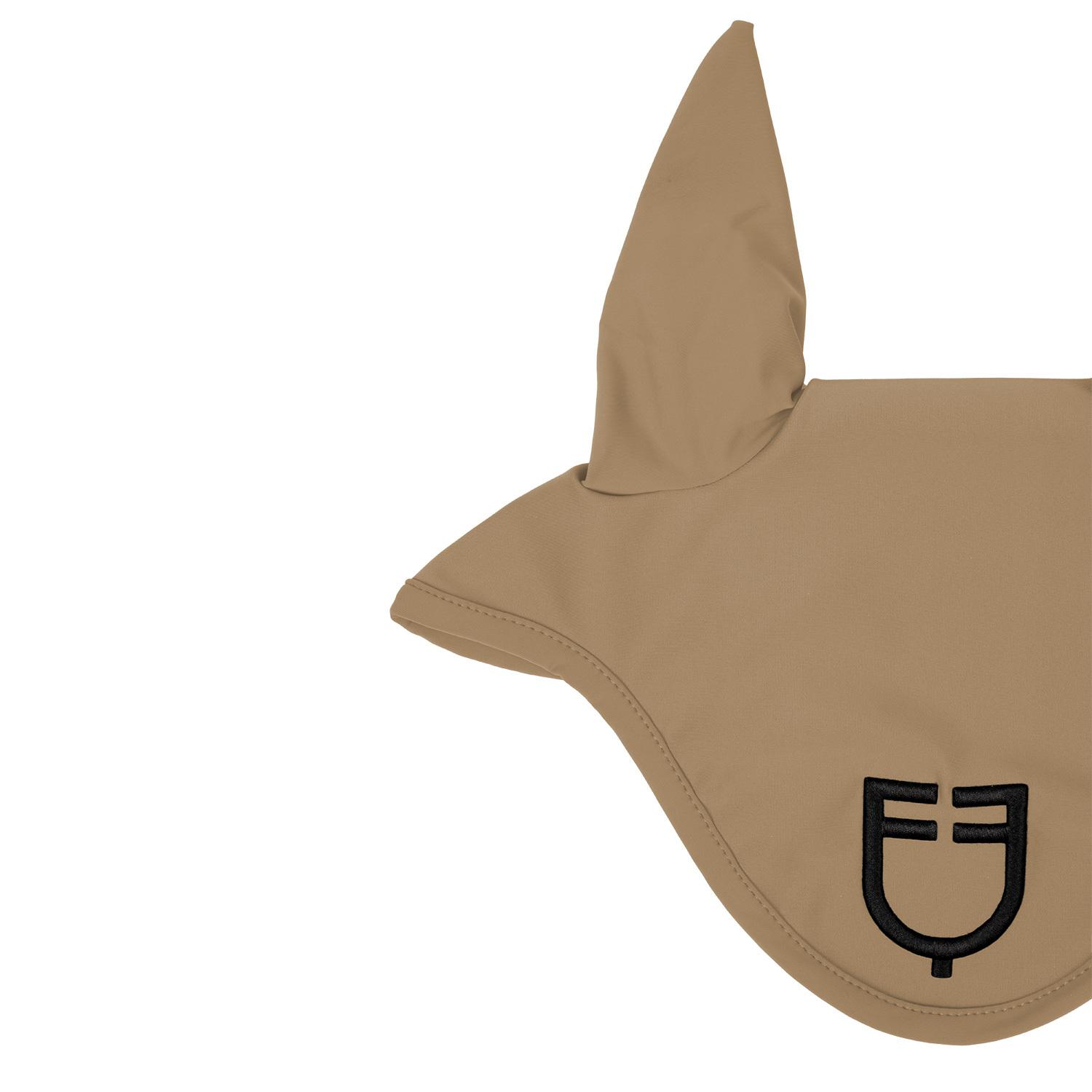 product/e/q/equestro_eth09053-sand_black_sand-black_3.jpg