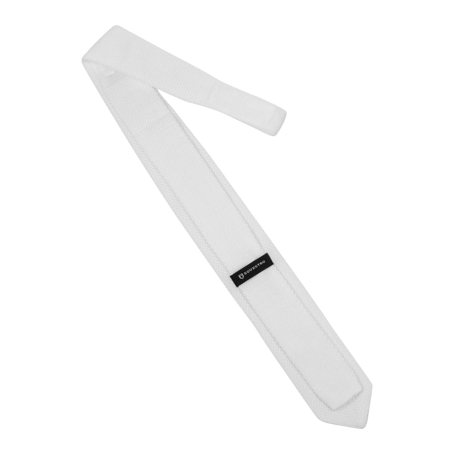 product/e/q/equestro_etm03000-white_white_2.jpg
