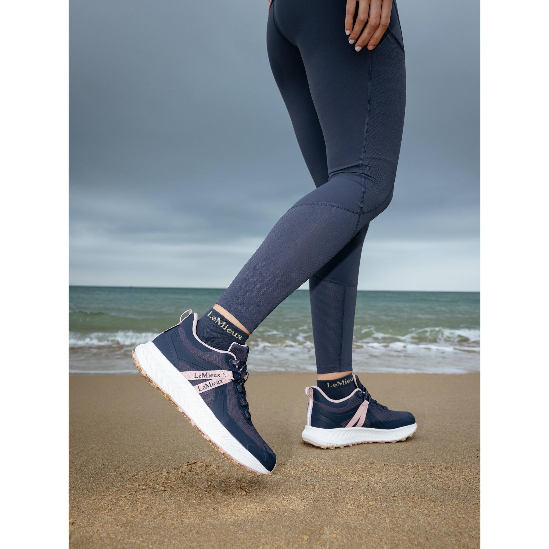 product/l/e/lemieux_it06507186_bleu-dusk_2.jpg