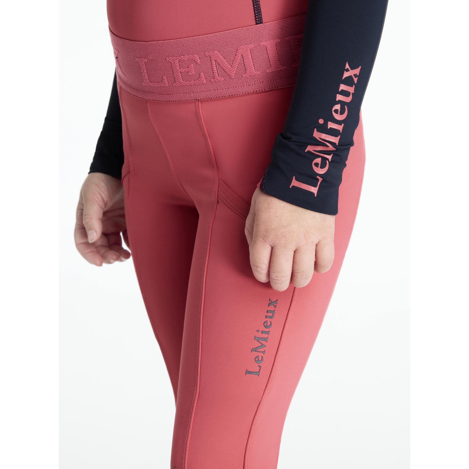 product/l/e/lemieux_it07273112_cranberry_4.jpg