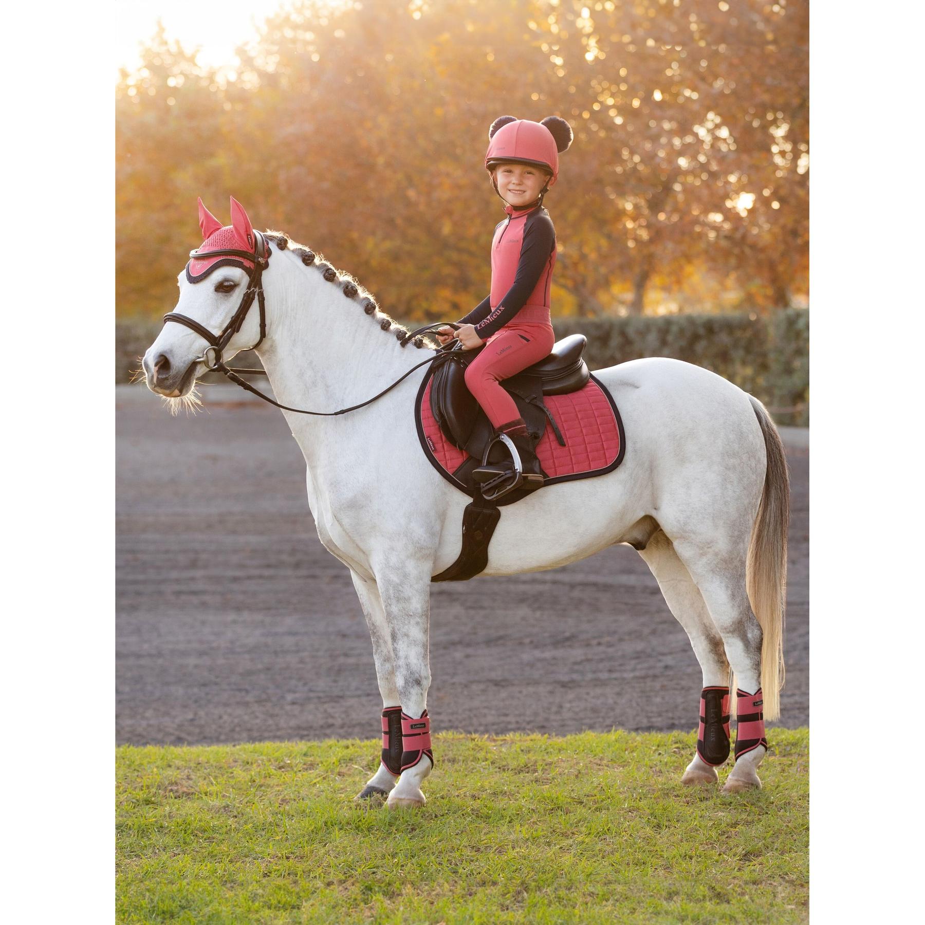 product/l/e/lemieux_it07359112_cranberry_4.jpg