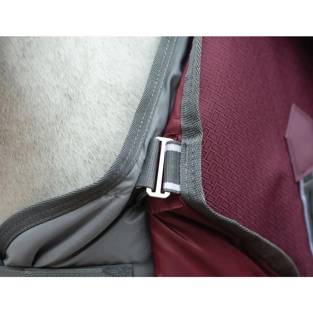 product/w/e/weatherbeeta_1006914001_maroon-grey-white_4.jpg