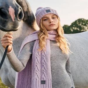Casquettes, bonnets, écharpes