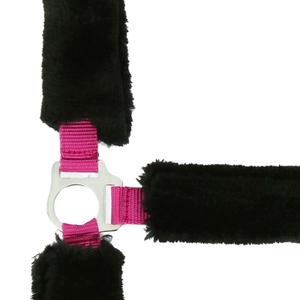 510015238-licol-pour-cheval-norton-full-mouton-synthetique-fuchsia-mouton-noir