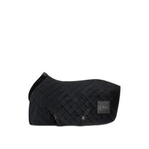 b4h0801-001-couverture-d-ecurie-pour-cheval-boss-equestrian-black