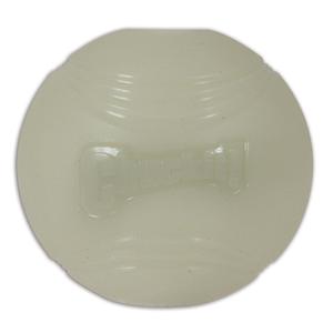cu32313-balle-pour-chien-chuckit-max-glow-blanc