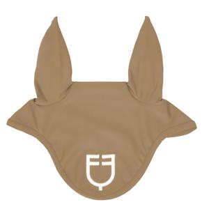 eth09053-sand-white-bonnet-court-equestro-solid-sand-white