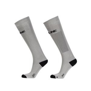 es123pt11402-024-chaussettes-equitation-equiline-cairoc-ice