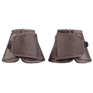 33606800-asphalt-cloches-pour-cheval-harry-s-horse-hexagon-asphalt