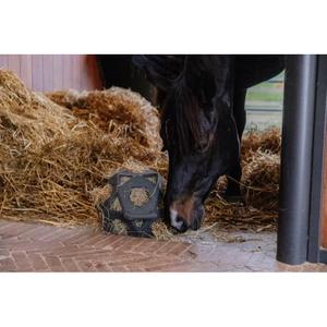 82153-08-l-balle-a-foin-kentucky-gris-tu