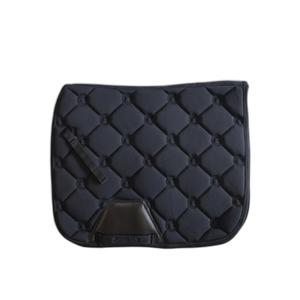 81001-4-tapis-de-dressage-pour-cheval-montar-flow-black