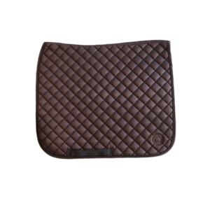 91001-08-tapis-de-dressage-pour-cheval-montar-fair-brown