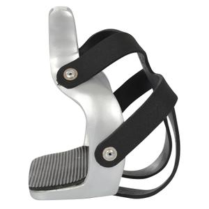 va00147-silver-etriers-equitation-aluminium-avec-cage-oreillet-umbria-equitazione-ss-vsilver-tu