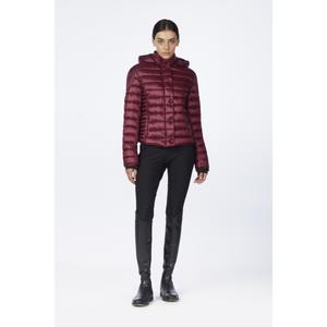 product/v/e/vestrum_52_l-_w0300_20144_-_00046_ruby-red_2.jpg